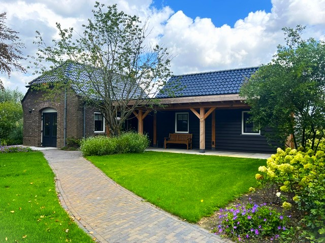 B&B Het Vaartje in de zomer